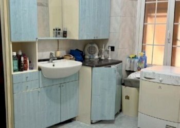 6.jpg - Appartamento all'asta Via Merano 25, Genova (zona Sestri Ponente) - foto 5