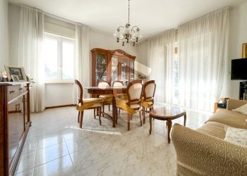 83D588CC-977B-4066-907B-D477DF1CD0F6.jpeg - Quadrilocale Jesi - foto 1