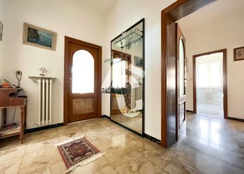 6D9F254B-D3D3-4B54-B5F2-2F98A8D1C915.jpeg - Quadrilocale Jesi - foto 3