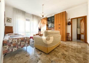 76755CF4-84CD-472C-8032-E6C19362F16C.jpeg - Quadrilocale Jesi - foto 7