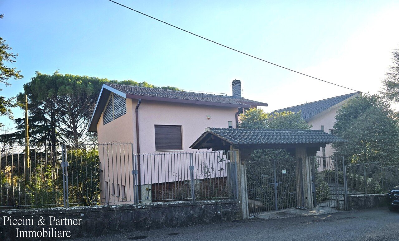 02.jpg - Villa Via Giovanni Boccaccio, Città di Castello - foto 2