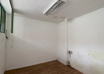 WhatsApp Image 2026-03-12 at 19.10.52 (4).jpeg - Capannone Via Stefano Buonsignori, Firenze (zona Santa Maria Novella) - foto 5