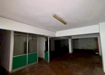 WhatsApp Image 2026-03-12 at 19.10.52.jpeg - Capannone Via Stefano Buonsignori, Firenze (zona Santa Maria Novella) - foto 10