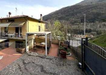 giardino - Villa Via Toscano Magazzini, Prato - photo 2