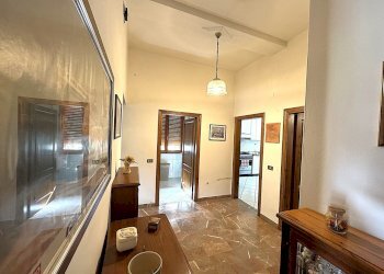 ingresso - Villa Via Toscano Magazzini, Prato - photo 17