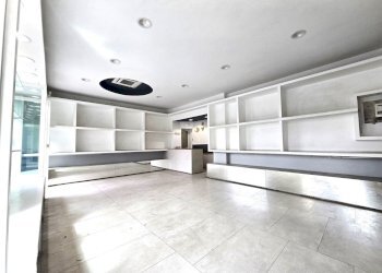 1000408237.jpg - Commercial Premises Piazza dei Mirti 16, Roma - photo 5