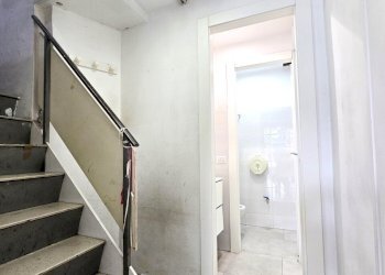 1000408248.jpg - Commercial Premises Piazza dei Mirti 16, Roma - photo 11