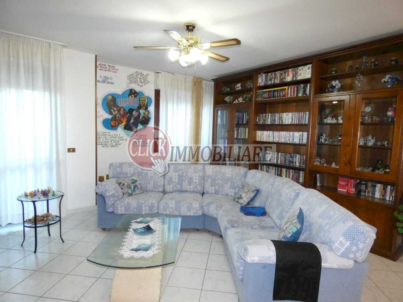 P1090442.JPG - Appartamento Scarperia e San Piero - foto 2