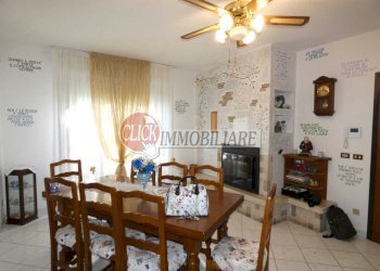 P1090448.JPG - Appartamento Scarperia e San Piero - foto 3