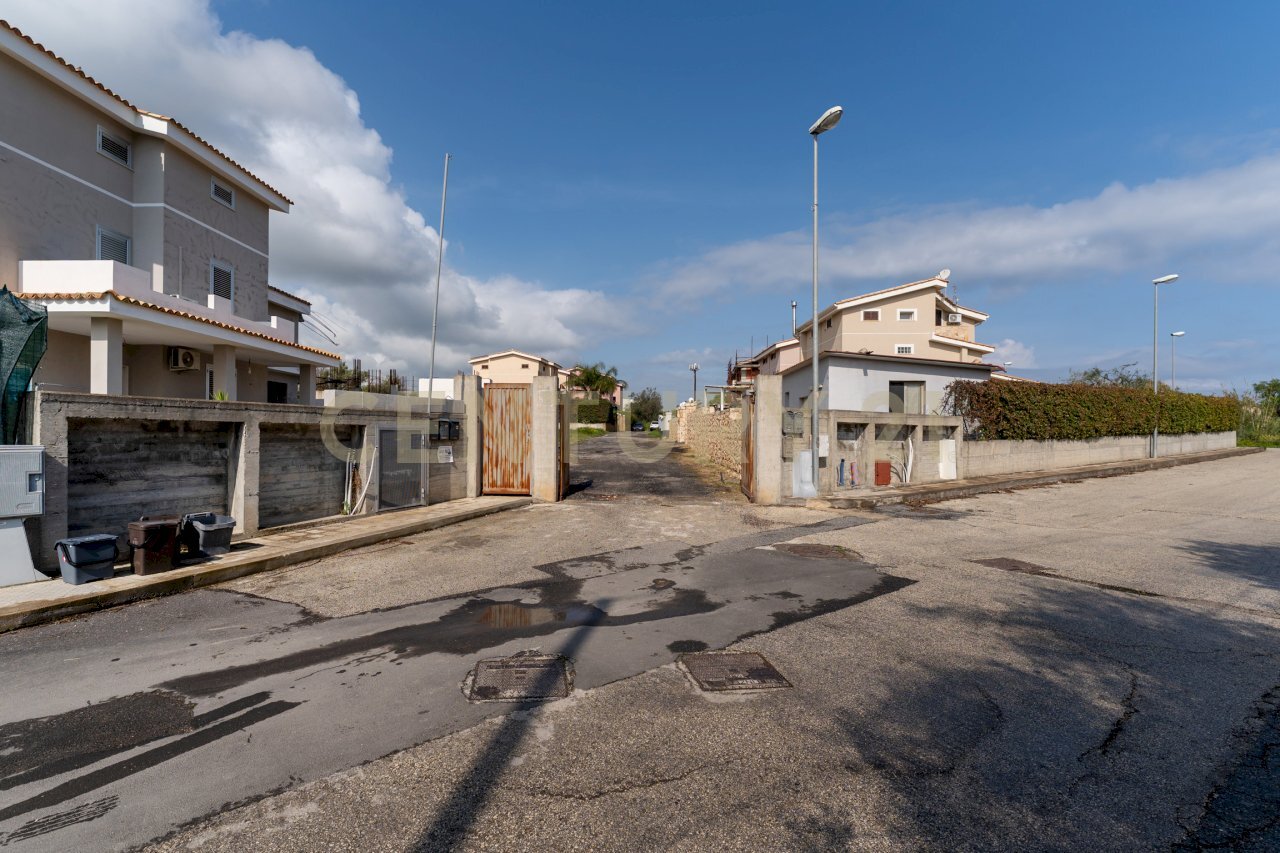 Villa Brucoli 2 (2).jpg - Villa Via Vitaliano Brancati SNC, Augusta - foto 3