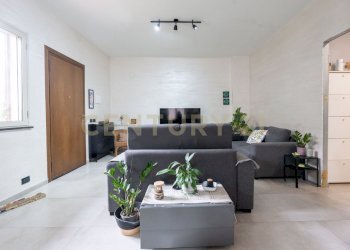 0903_5.jpg - Casa indipendente Via A. di Sangiuliano 68, Sant'Agata Li Battiati - foto 7