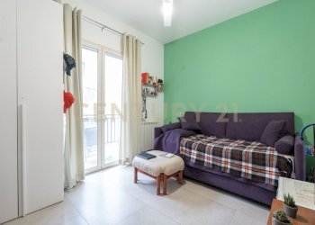 0903_11.jpg - Casa indipendente Via A. di Sangiuliano 68, Sant'Agata Li Battiati - foto 10