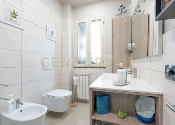 0903_15.jpg - Casa indipendente Via A. di Sangiuliano 68, Sant'Agata Li Battiati - foto 16