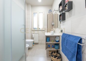 0903_14.jpg - Casa indipendente Via A. di Sangiuliano 68, Sant'Agata Li Battiati - foto 19