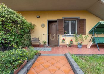 0903_21.jpg - Casa indipendente Via A. di Sangiuliano 68, Sant'Agata Li Battiati - foto 24