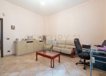 0903_28.jpg - Casa indipendente Via A. di Sangiuliano 68, Sant'Agata Li Battiati - foto 28