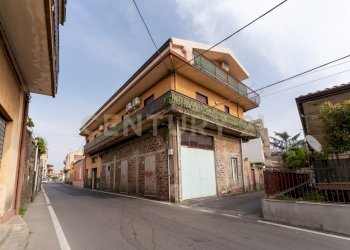 Via Maugeri 76 (1).jpg - Attico Via Maugeri 76, Valverde - foto 7