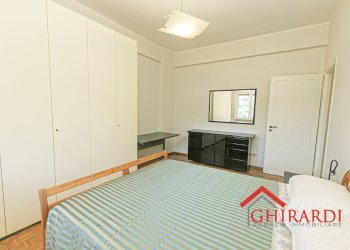 4.4 CAMERA1.jpg - Quadrilocale VIA FALIERO VEZZANI  42C, Genova (zona Sestri Ponente) - foto 14