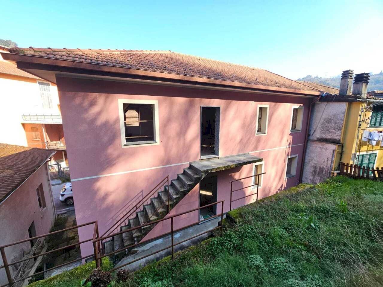 esterno (9).jpeg - Townhouse Via Bartolomeo Parodi 215, Ceranesi - photo 1