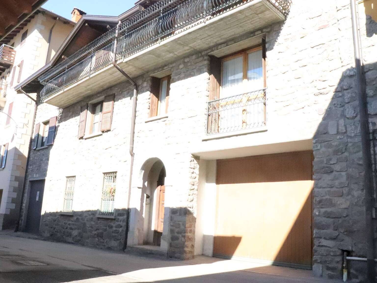 Three-room apartment Schilpario - photo 1