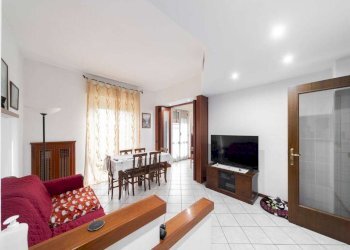 Three-room apartment Brugherio - photo 2