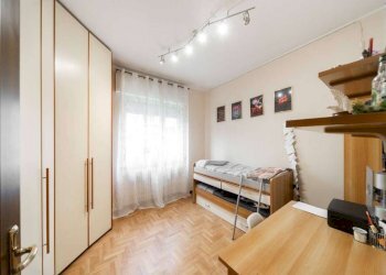 Three-room apartment Brugherio - photo 9