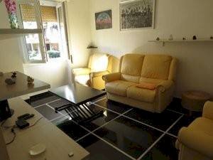 Trilocale Via Carlo Antonio Tavella, 1, Genova (zona Castelletto) - foto 1