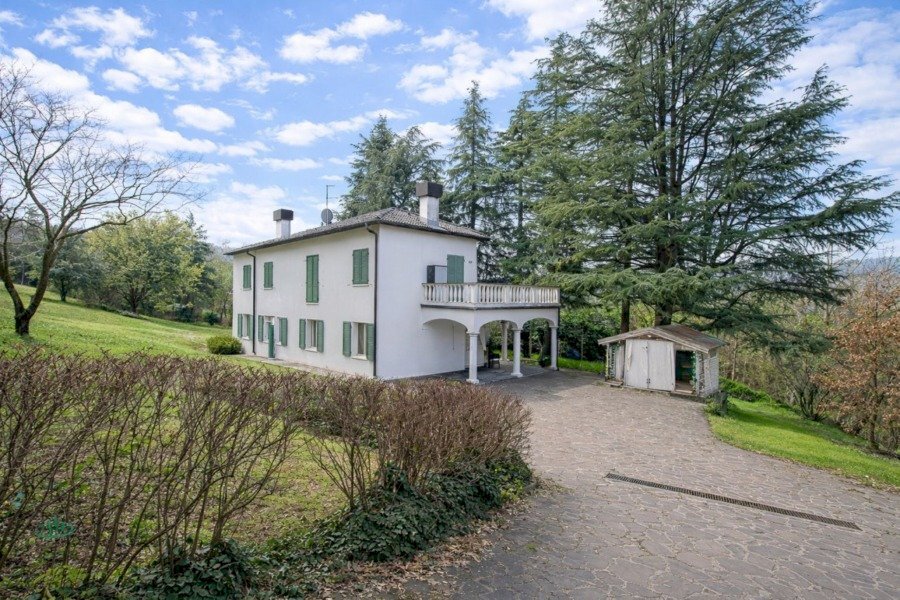 Villa Via Belvedere, Pianoro - photo 1