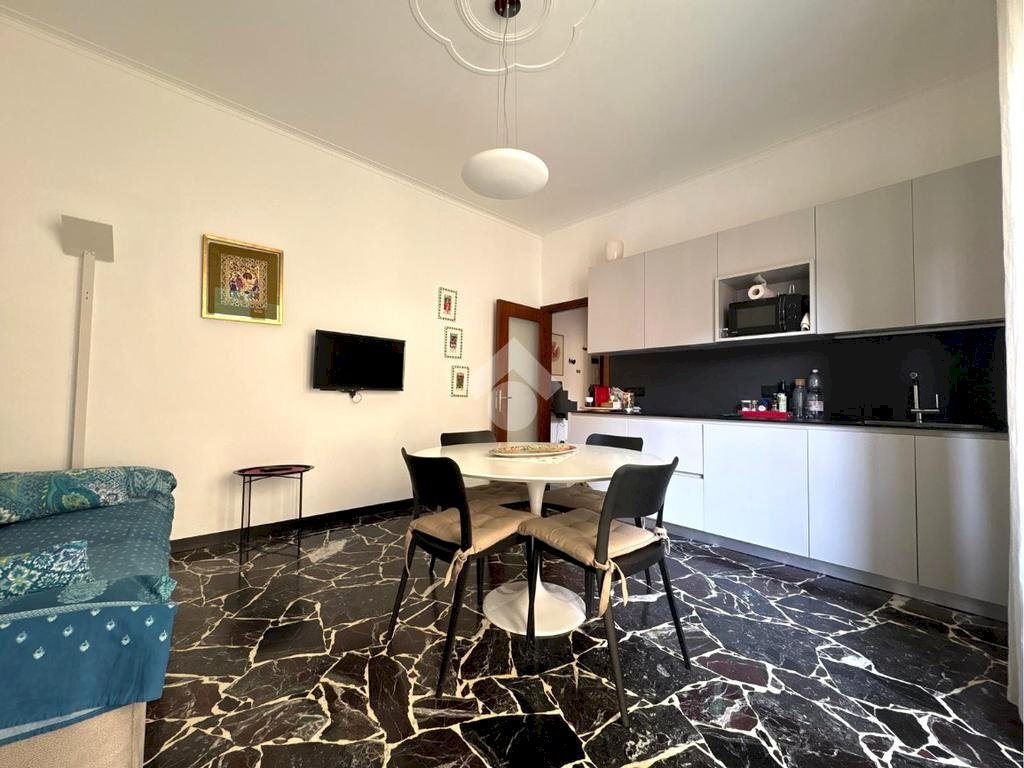 Three-room apartment Corso buenos aires, Chiavari - photo 1