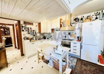 Trilocale ravaschieri 
 Chiavari, GE, Chiavari - foto 16