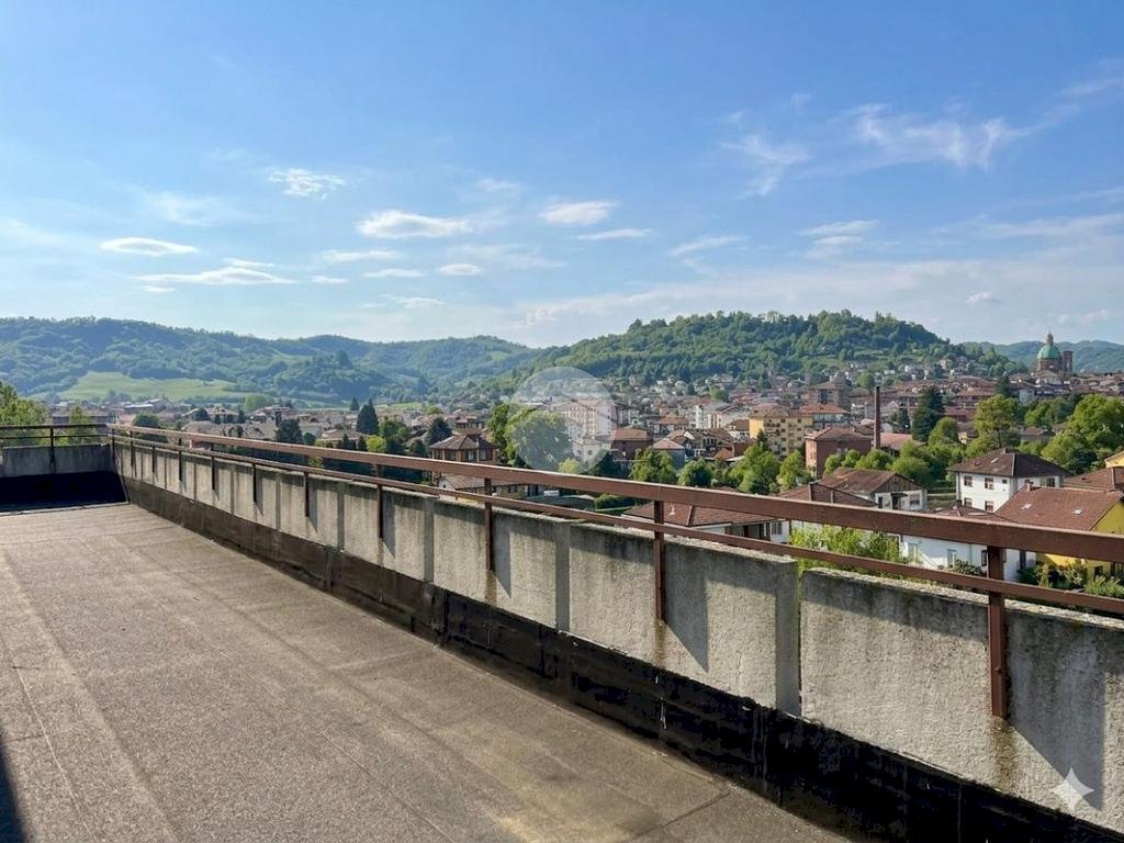 Three-room apartment Via Gramsci, Gassino Torinese - photo 1