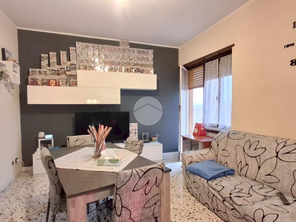 Bilocale Via Gramsci, Gassino Torinese - foto 1