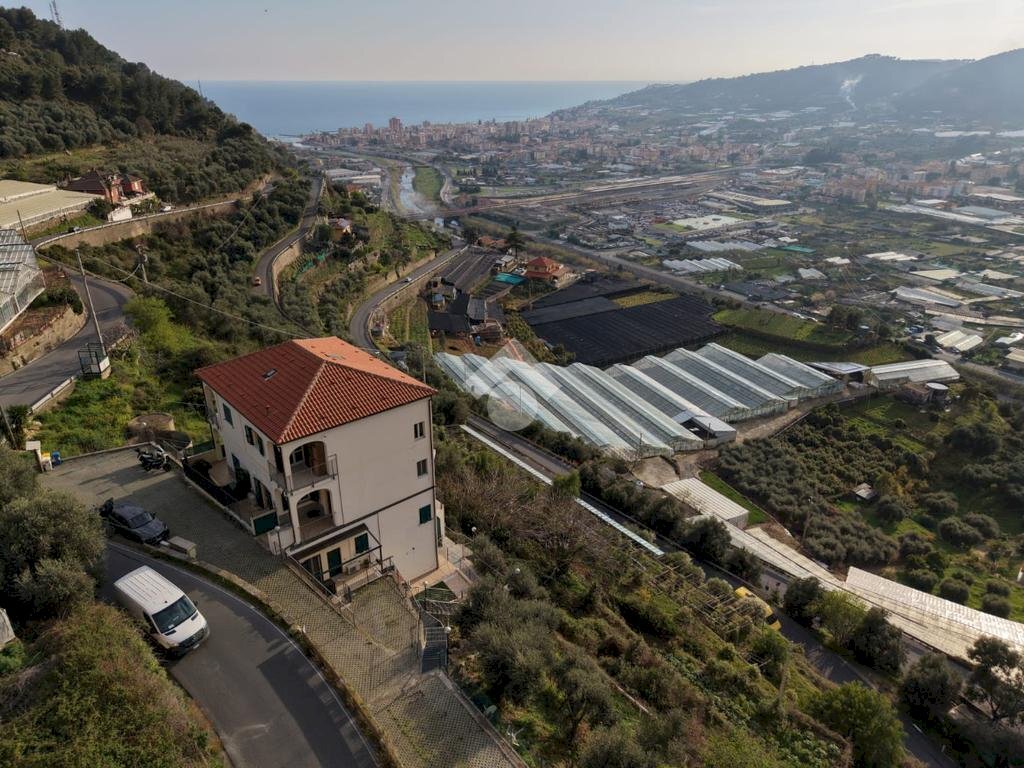 Quadrilocale Via Sp51, Castellaro - foto 1