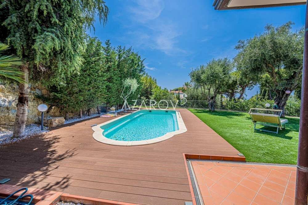 Villa Bordighera - foto 1