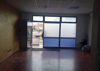 WhatsApp Image 2026-03-15 at 22.01.33 (2).jpeg - Ufficio Via della Pace 42, Castelnuovo Magra - foto 4