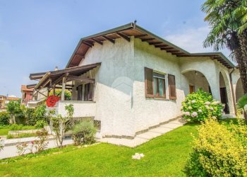 Porzione di casa Via Olona, Garbagnate Milanese - foto 2