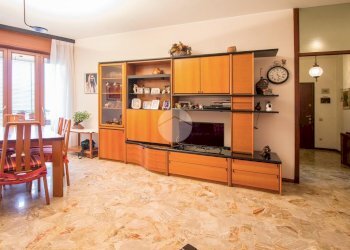 Quadrilocale Via Milano, Garbagnate Milanese - foto 6