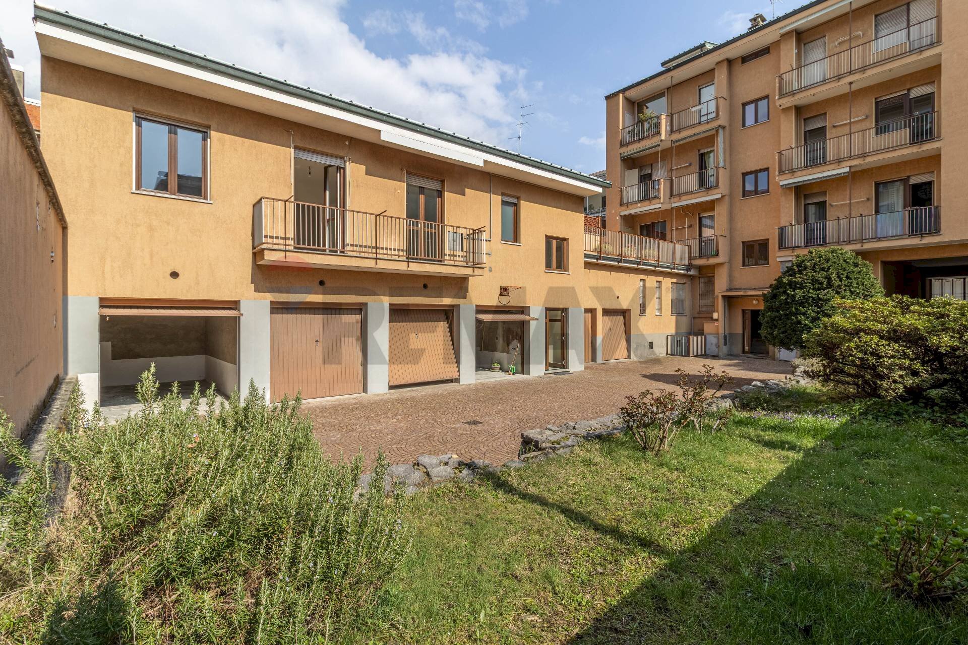 One-room apartment Via Trento, 30 
 Centro, Biella - photo 1