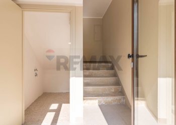 One-room apartment Via Trento, 30 
 Centro, Biella - photo 3