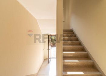 One-room apartment Via Trento, 30 
 Centro, Biella - photo 4
