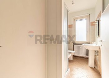 One-room apartment Via Trento, 30 
 Centro, Biella - photo 9