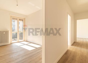 One-room apartment Via Trento, 30 
 Centro, Biella - photo 13