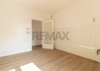 One-room apartment Via Trento, 30 
 Centro, Biella - photo 15