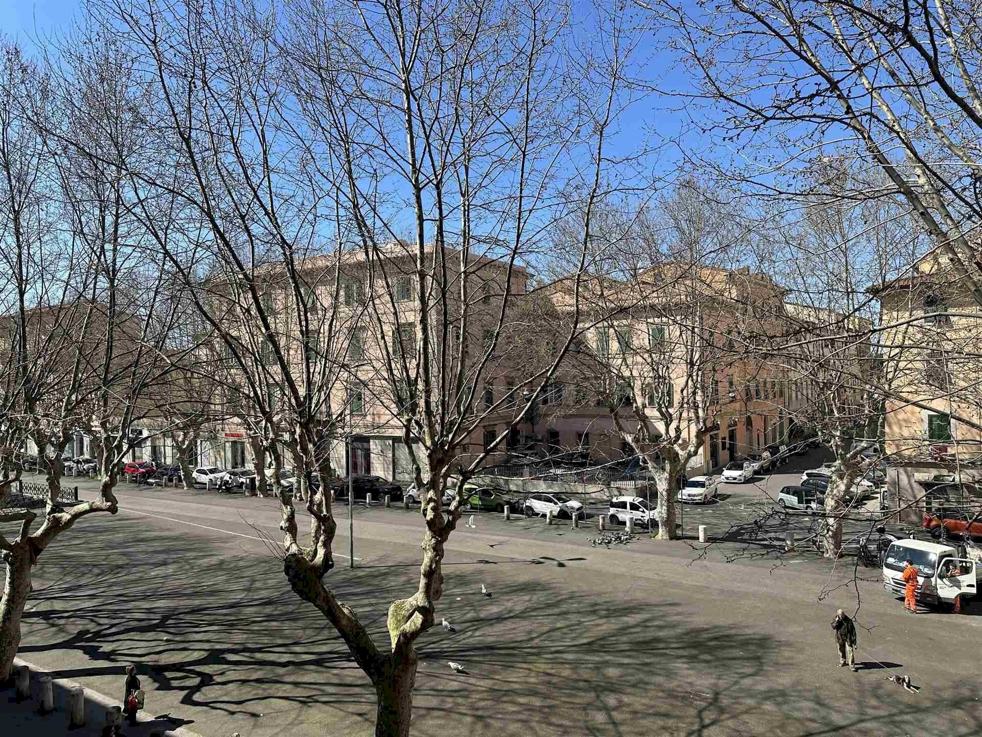 Four-room apartment Livorno - photo 1