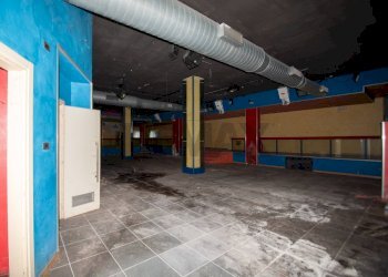 Laboratory Via Vittorio Veneto, 9
Pilzone, Iseo - photo 8