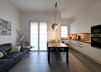 Two-room apartment Via Alcide De Gasperi, Vittuone - photo 2