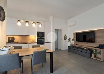 Two-room apartment Via Alcide De Gasperi, Vittuone - photo 4