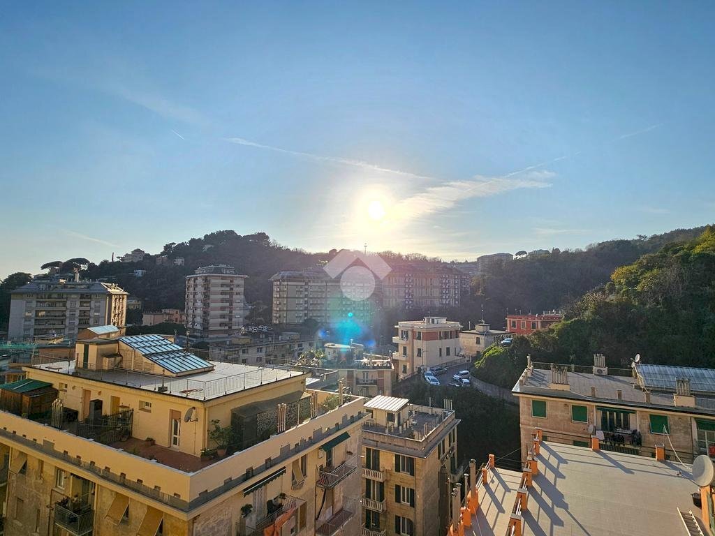 Quadrilocale Via Amerigo Vespucci, Genova (zona Pegli) - foto 1