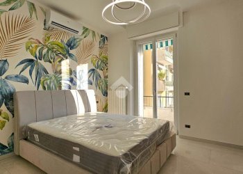 Four-room apartment Via Amerigo Vespucci, Genova (neighborhood Pegli) - photo 11