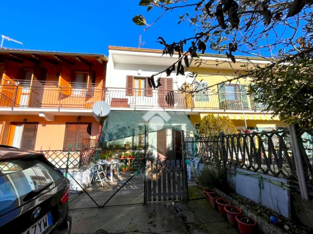 Semi-detached house Via Anselmina, Lauriano - photo 1